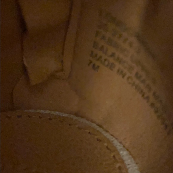 Silver Comfortview sandals 7M - Picture 5 of 5